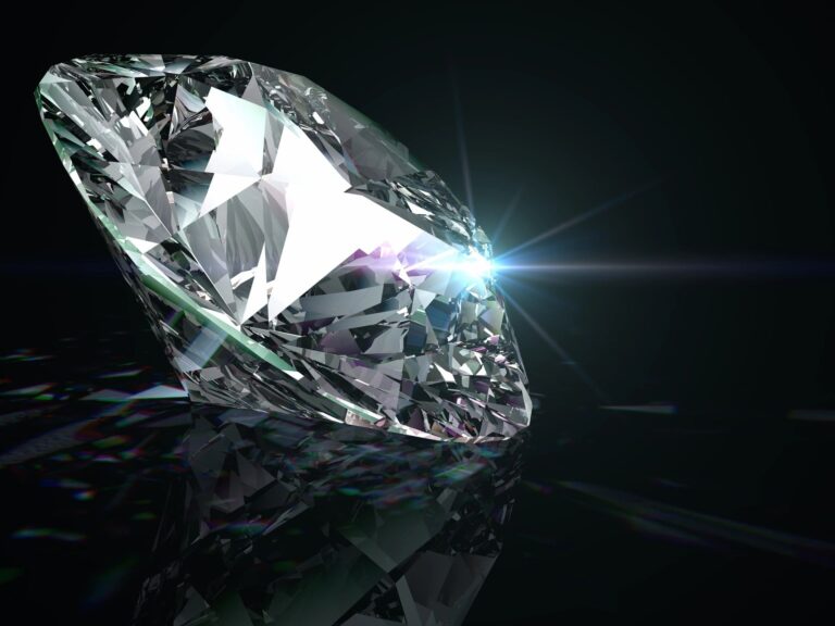 a picture of a diamond on a black background